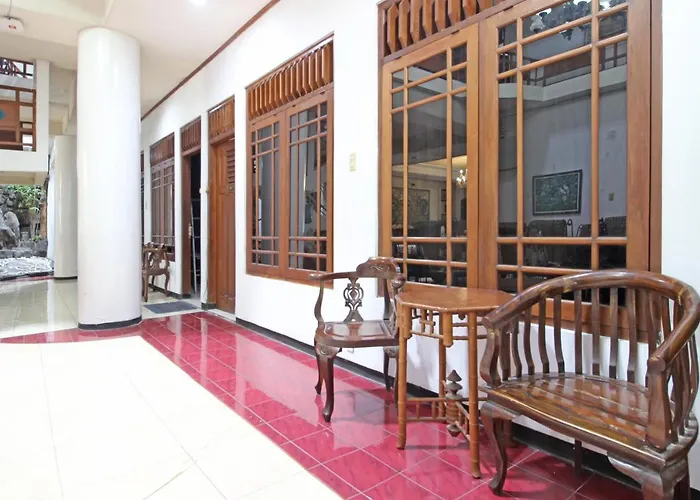 Reddoorz Near Malioboro Tugu Station Jogja Hotel Yogyakarta